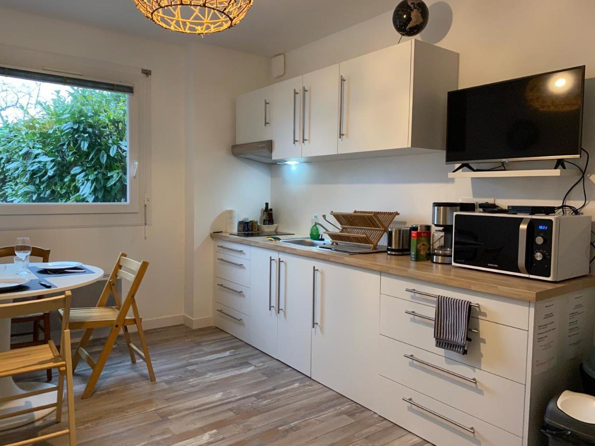 Residence Des 3 Iles, En Plein Centre-Ville, A 5 Min Des Plages, 3 Appartements Neufs Étables Eksteriør bilde