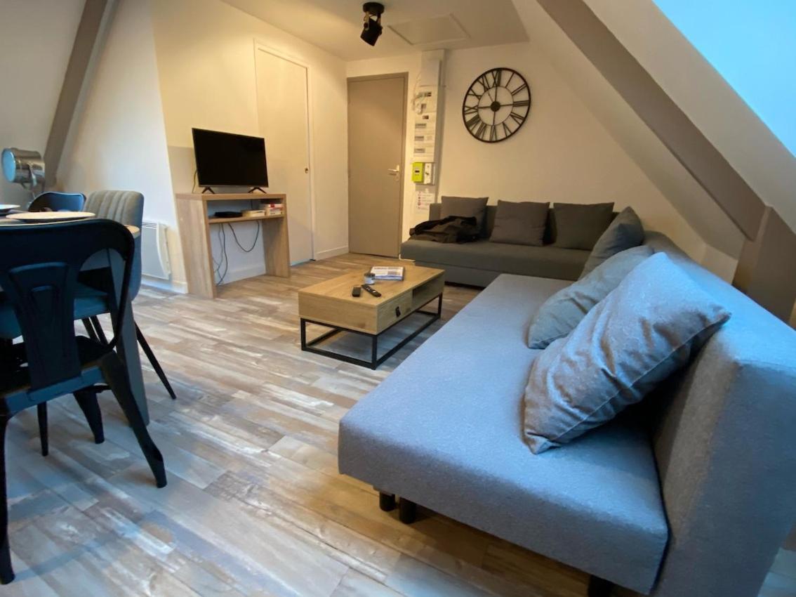 Residence Des 3 Iles, En Plein Centre-Ville, A 5 Min Des Plages, 3 Appartements Neufs Étables Eksteriør bilde